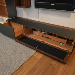 Wohnwand Cubus Pure 8 In Nussbaum Naturgeölt Fronten In Glas Stahl