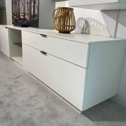 Wohnwand Linera Seidenmatt Weiß Wildeiche Natur Moos