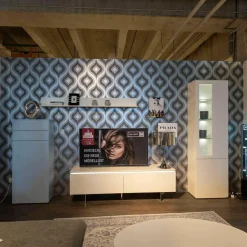 Wohnwand Merano Lack Weiß Eisblau Tip-on-Beschlag Grifflos