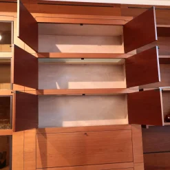 Wohnwand Oli Akrylbeizung Nussbaum