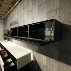 Wohnwand Scala Glasoberfläche Snow Weiß Satiniert Stofffront SF Silber Mit Soundsystem Und Beleuchtung