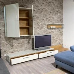 Wohnwand Scalic Lack Weiß Natureiche Lowboard Hängeelement Glas-Hängeelement