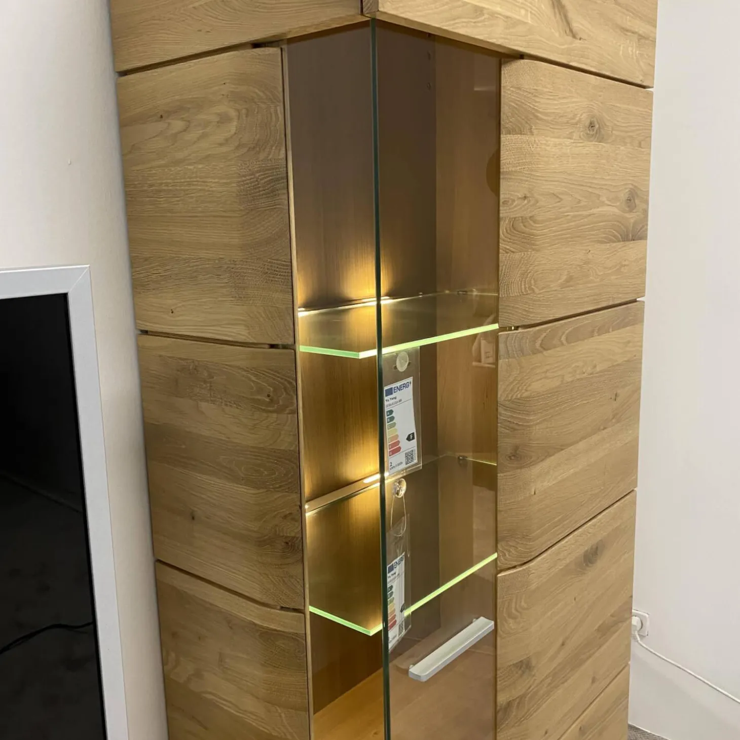 Wohnwand Vivendi Lack Weiß Matt Und Holz Asteiche Mit Glasböden Inklusive Beleuchtung