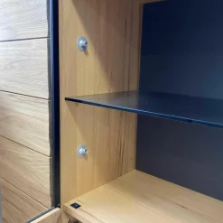 Wohnwand V-Montana Kernbuche mit Glasfronten Montegrau