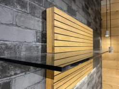 Wohnwand WK 490 Baristo Asteiche Massiv Naturbelassen Geölt Front Rillenoptik Mit LED Beleuchtung