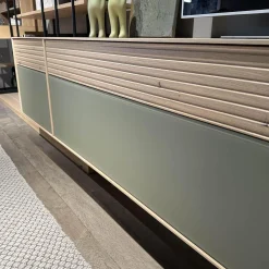 Wohnwandkombination Lina Eiche Massiv Gebürstet Weiß Geölt Glas Matt Salbei Mit Schreibplatz