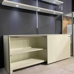 Wohnwand-Vitrinen Kombination Sentino Weiß Matt Rückwand in Anziano Eiche