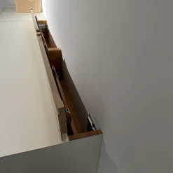 Wohwand In Eiche Weiß Geölt Fronten Glas Pearl Matt Innen Buche Mit Zwei Schubkästen Und Einer Klappe